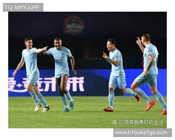 铲射自家大门乌龙失误三镇扳回一球十人新鹏城仍落后