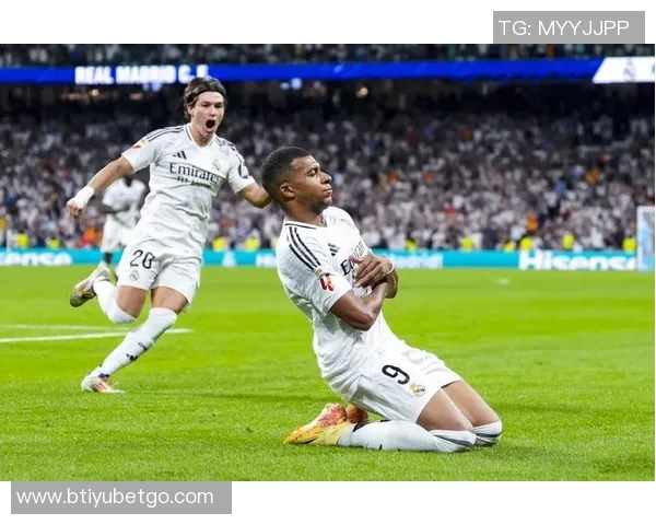 巴尔韦德称姆巴佩与维尼修斯表现出色提升球队防守信心 巴尔韦德称姆巴佩与维尼修斯表现出色提升球队防守信心