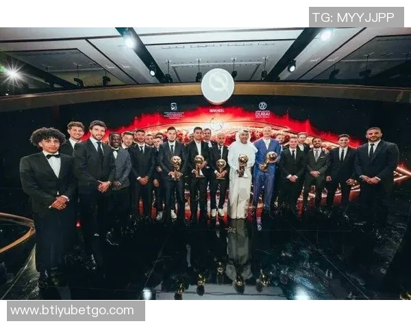 2025年环足奖最佳男足球员候选名单揭晓姆巴佩哈兰德登贝莱领衔争夺荣耀