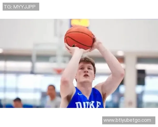 菜鸟双星闪耀赛场弗拉格全能表现助队取胜克尼佩尔贡献稳定发挥展现潜力 菜鸟双星闪耀赛场弗拉格全能表现助队取胜克尼佩尔贡献稳定发挥展现潜力