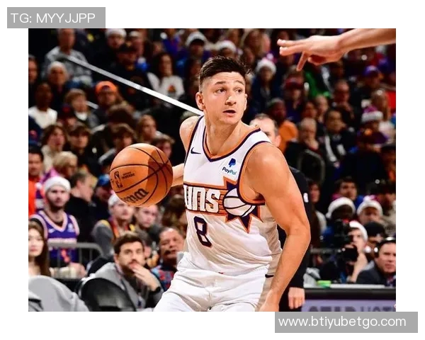 邓恩称赞格雷森阿伦拼抢关键时刻展现出天生赢家的气质与决胜能力