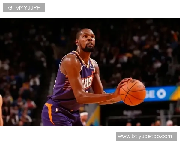 杜兰特三连败中表现出色却难掩球队困境问题究竟出在哪里